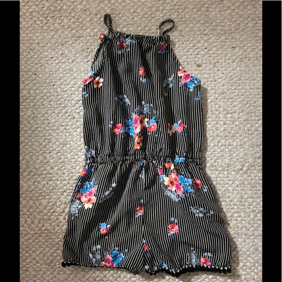 Black and white striped romper - Picture 2 of 3